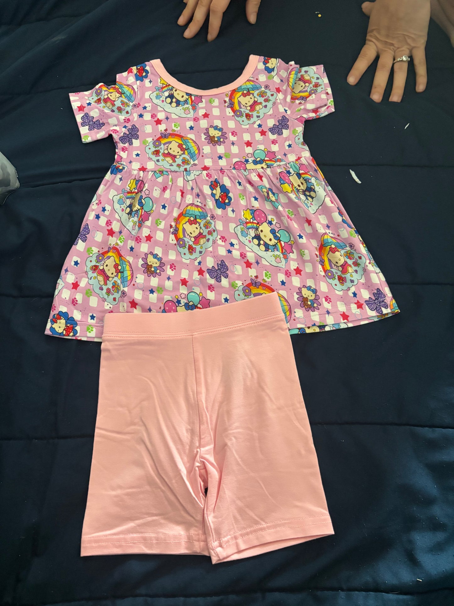 Colorful hello kitty short set