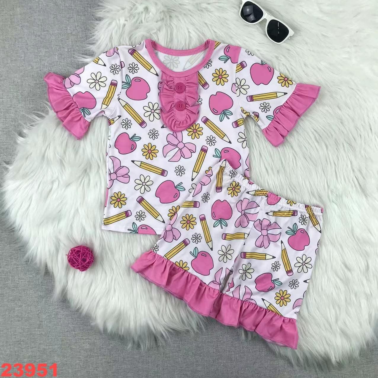 Pink apple set
