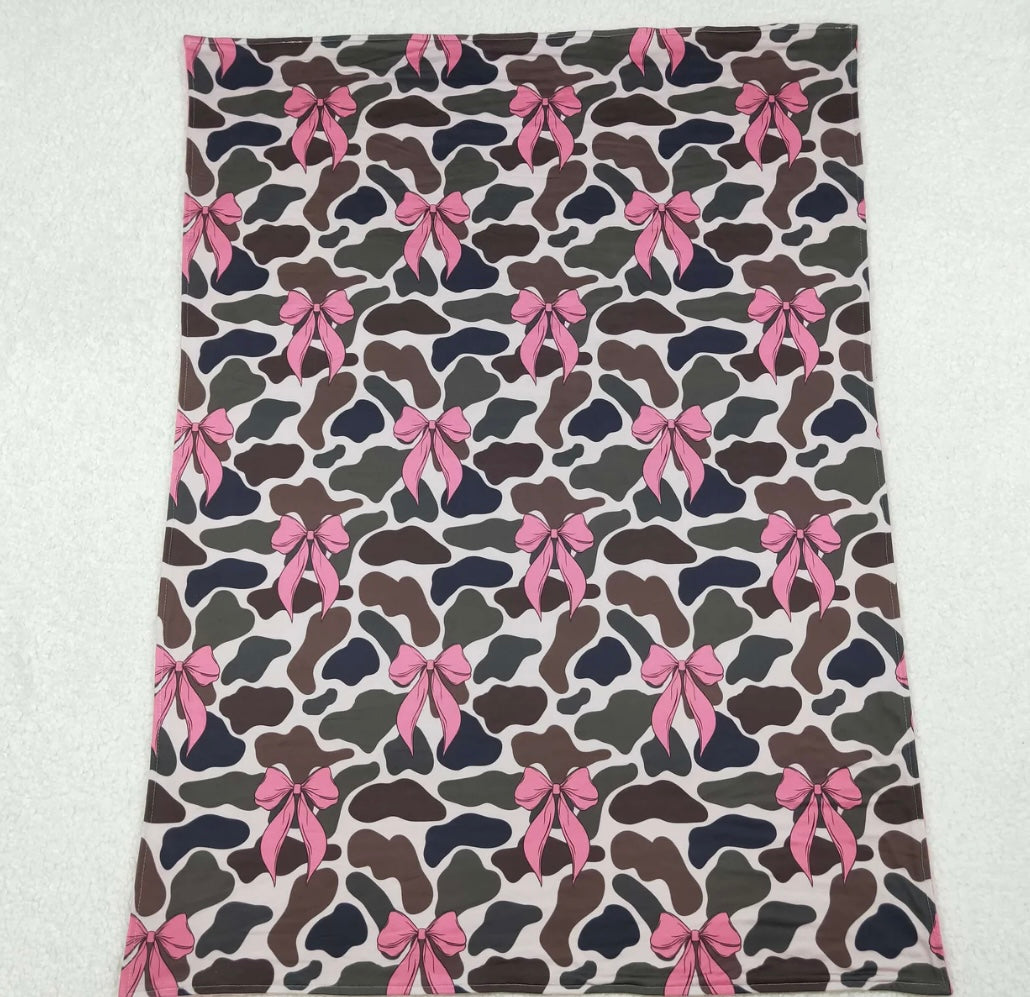 Pink bow camo