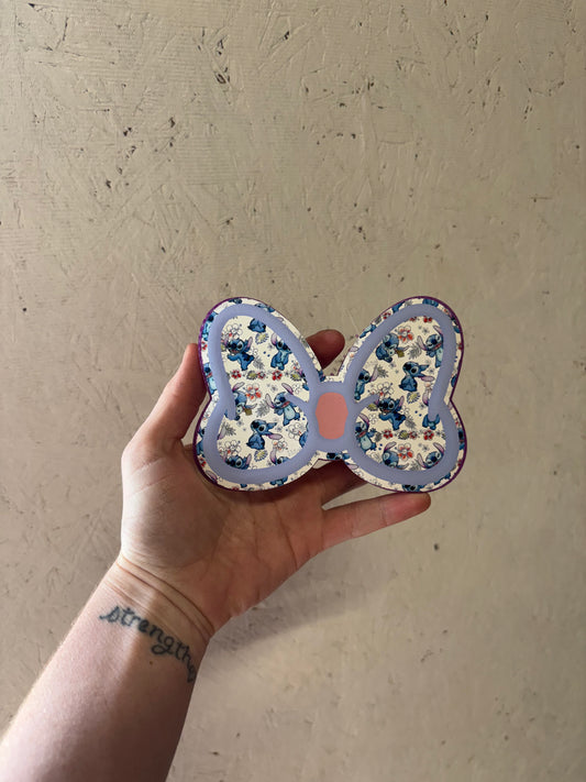 Stitch bow