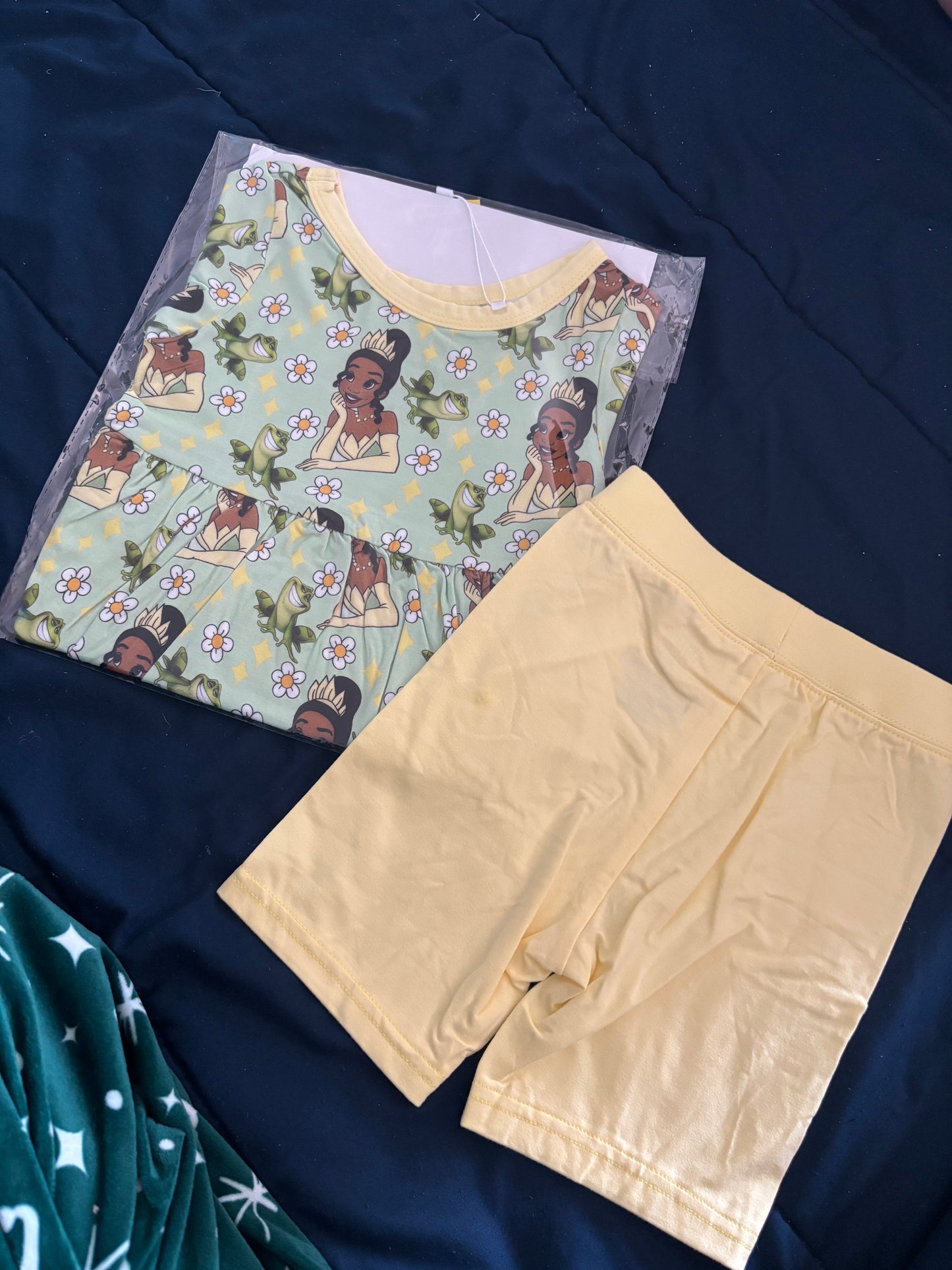 Tiana short set